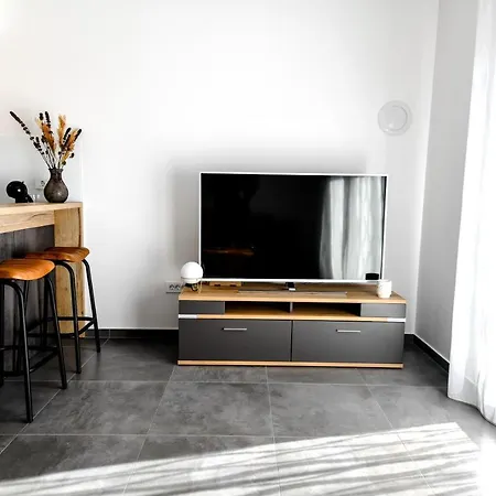 Apartment Spacious Nero With Free Parking *