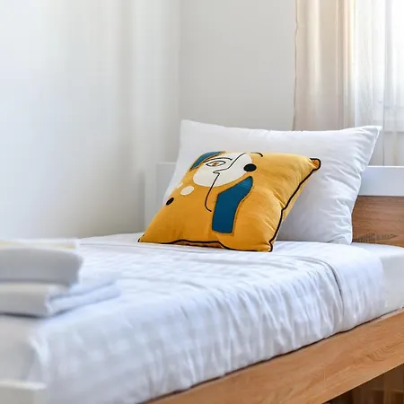 Spacious Nero With Free Parking Apartman Zára