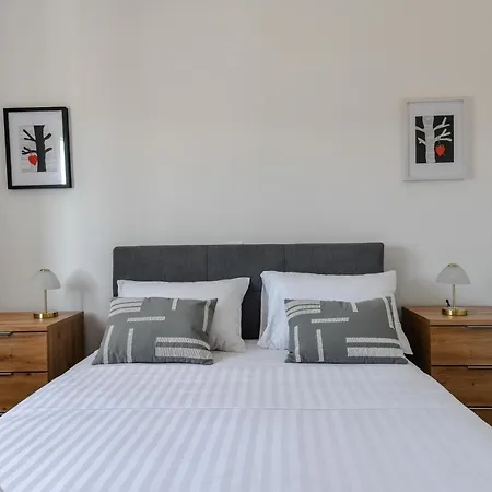 Apartman Spacious Nero With Free Parking Zára