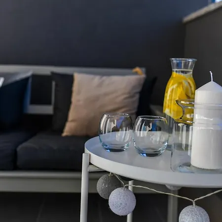 Spacious Nero With Free Parking Zára